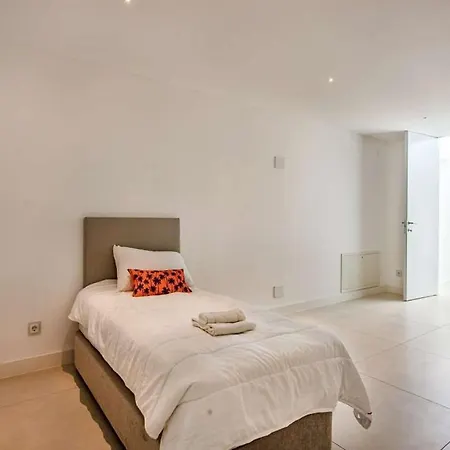 Stunning Da Luz - Lagos Supreme - 4 Bedrooms - Stunning Sea Views And Ultra Modern - Algarve Alagoas