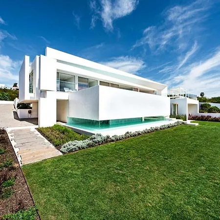 Stunning Da Luz - Lagos Supreme - 4 Bedrooms - Stunning Sea Views And Ultra Modern - Algarve *