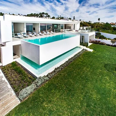 Stunning Da Luz - Lagos Supreme - 4 Bedrooms - Stunning Sea Views And Ultra Modern - Algarve