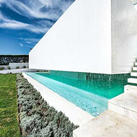 Stunning Da Luz - Lagos Supreme - 4 Bedrooms - Stunning Sea Views And Ultra Modern - Algarve فيلة *