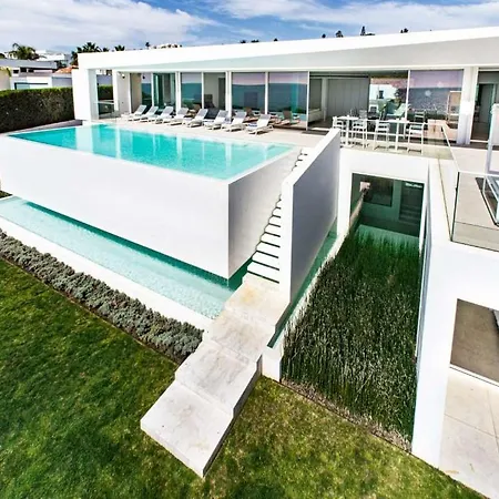 Stunning Da Luz - Lagos Supreme - 4 Bedrooms - Stunning Sea Views And Ultra Modern - Algarve فيلة *